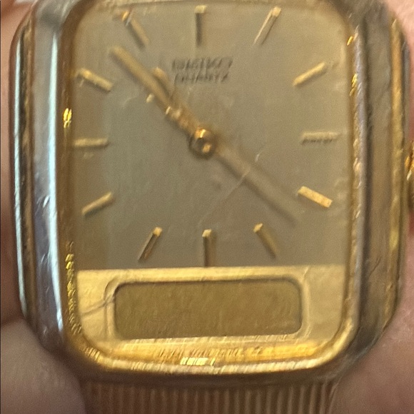 Seiko Rare Analog & Digital Ladies Dress Watch Gold Made in Japan Vintage main image 9
